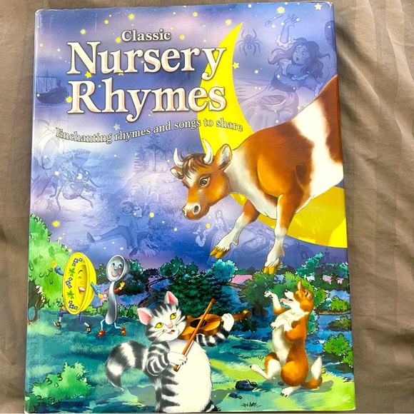 ⭐️Granercy Books⭐️Classic Nursery Rhymes Hardcover Weber, Paige - Picture 1 of 8
